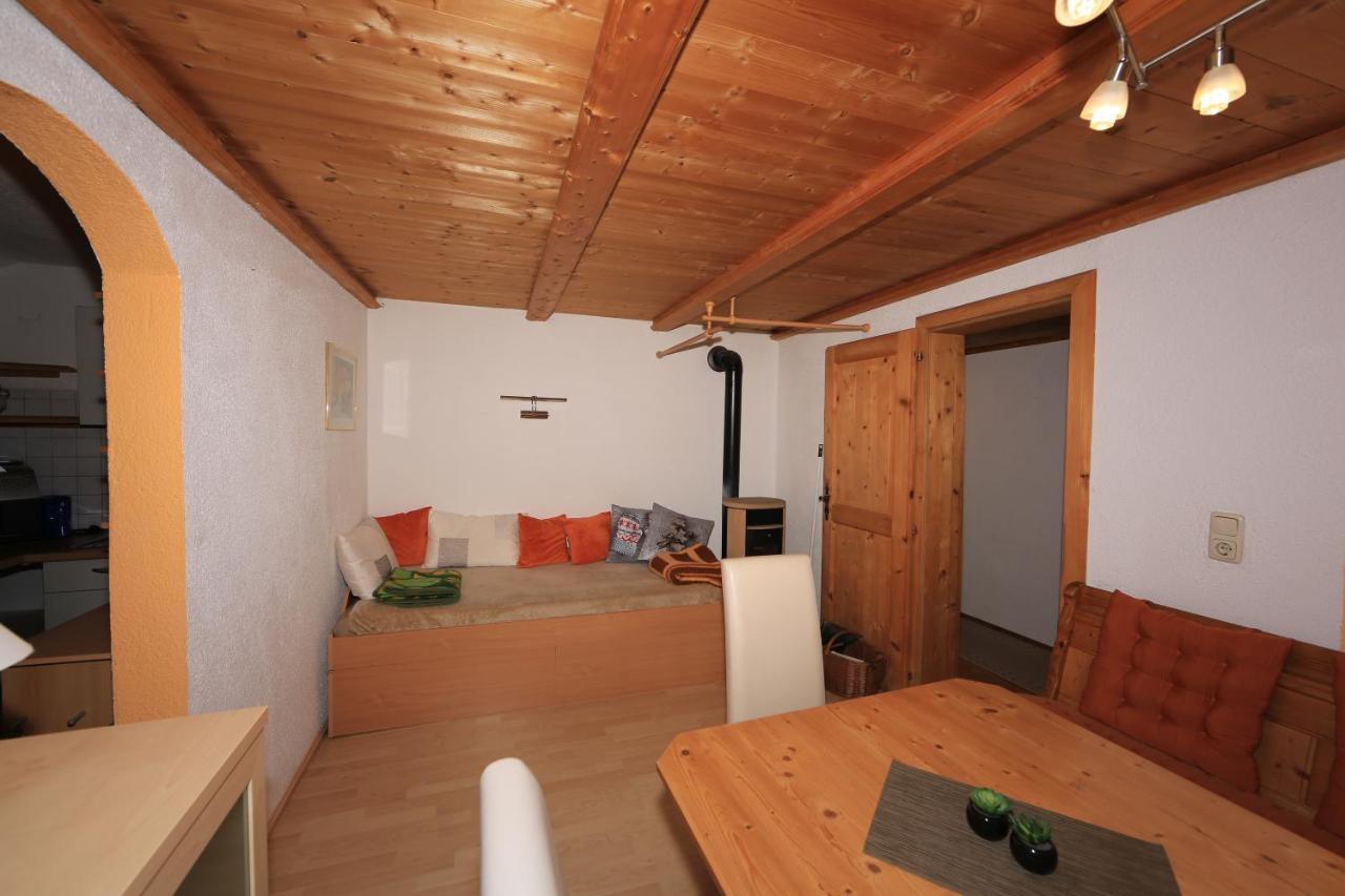 Kuanerhof Apartment Ried im Zillertal Bagian luar foto